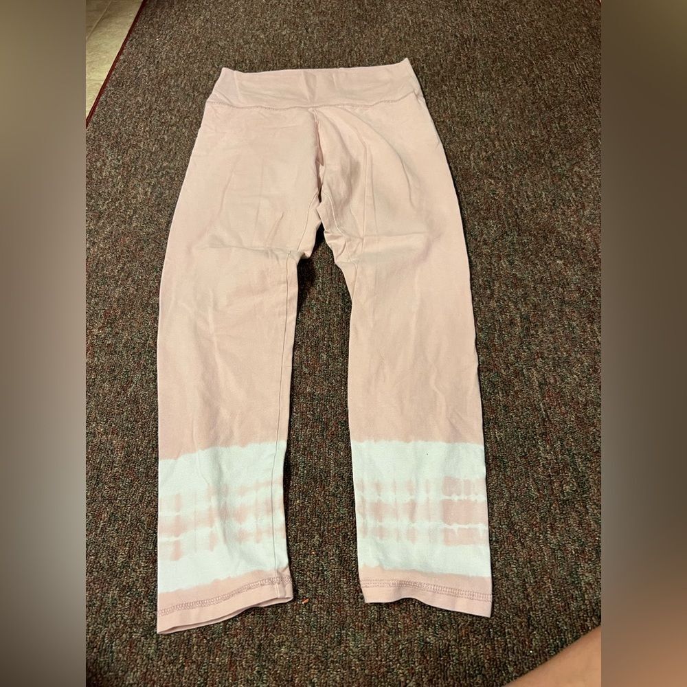 Aerie pink leggings L‎